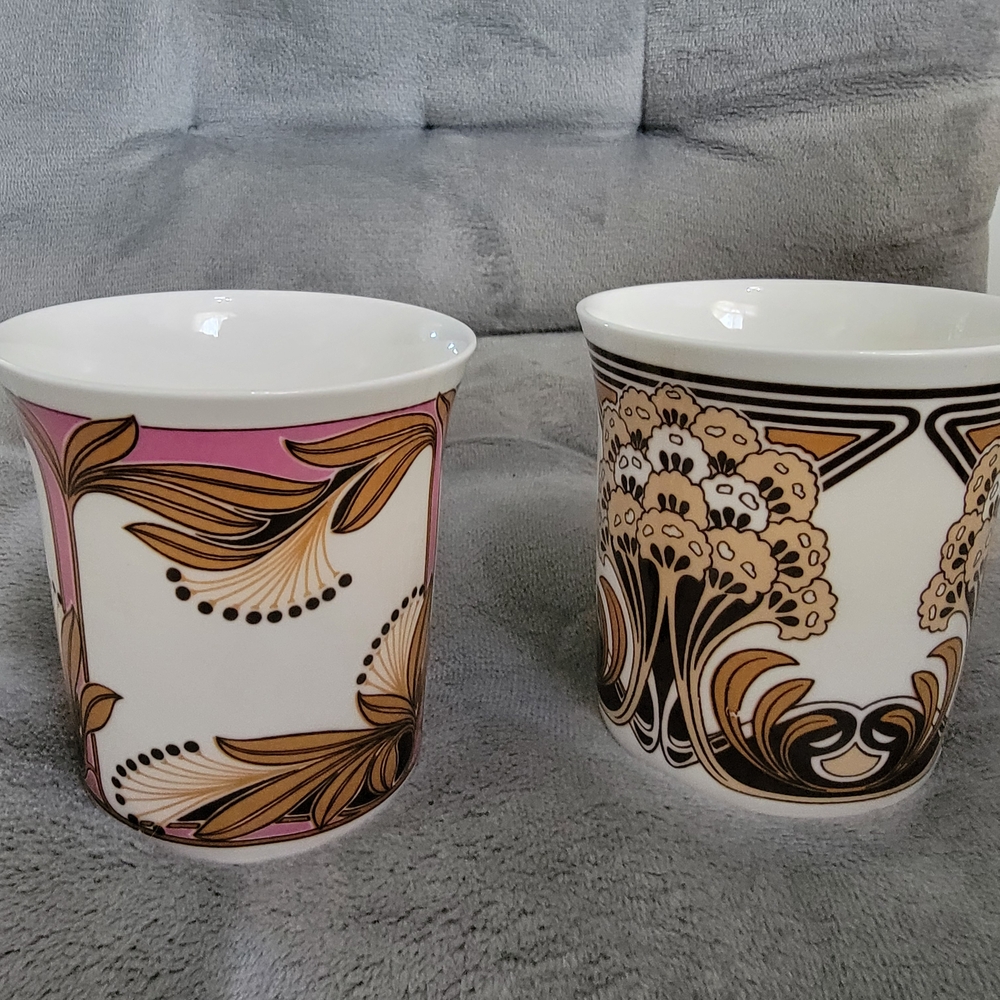 Vintage Floral Ceramic Cups - Pink and Brown
